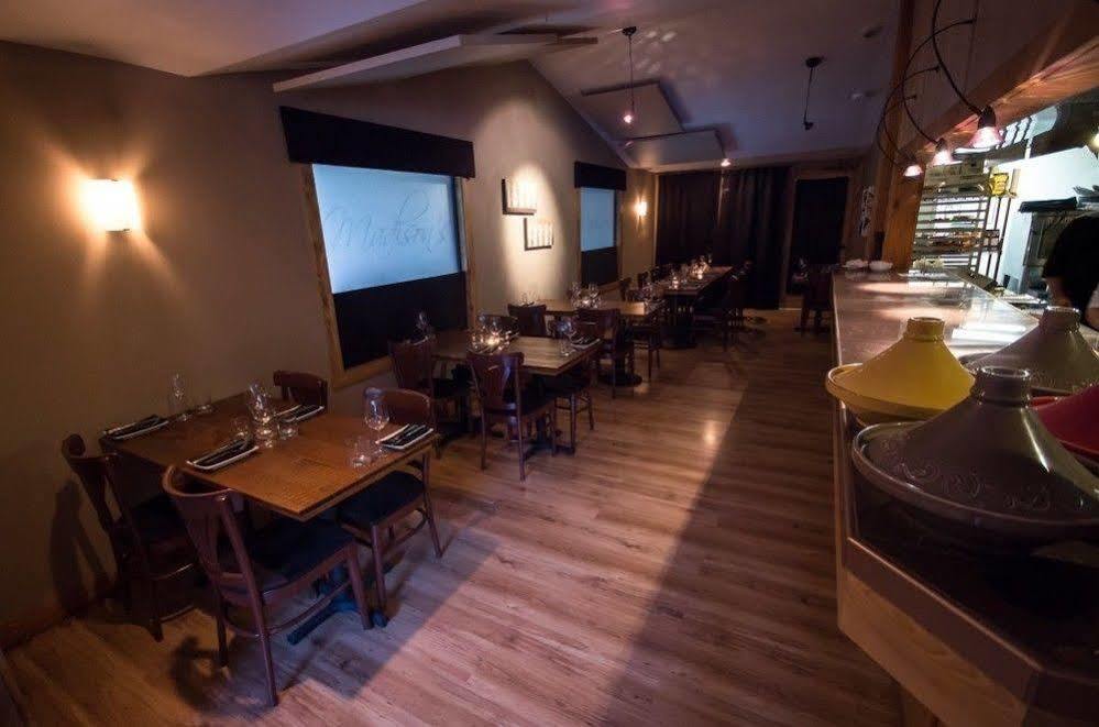 Marble Inn Resort Steady Brook Exteriör bild